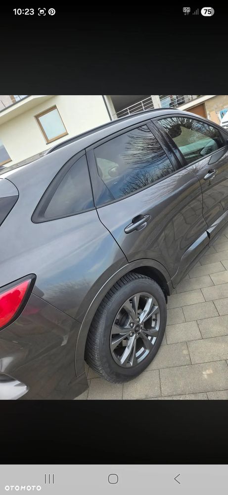 Ford Kuga 1.5 EcoBoost FWD ST-Line - 3