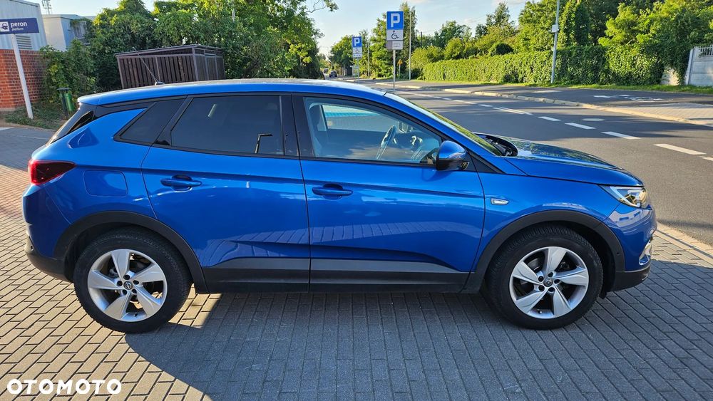 Opel Grandland X 1.2 T GPF Design&Tech S&S - 20