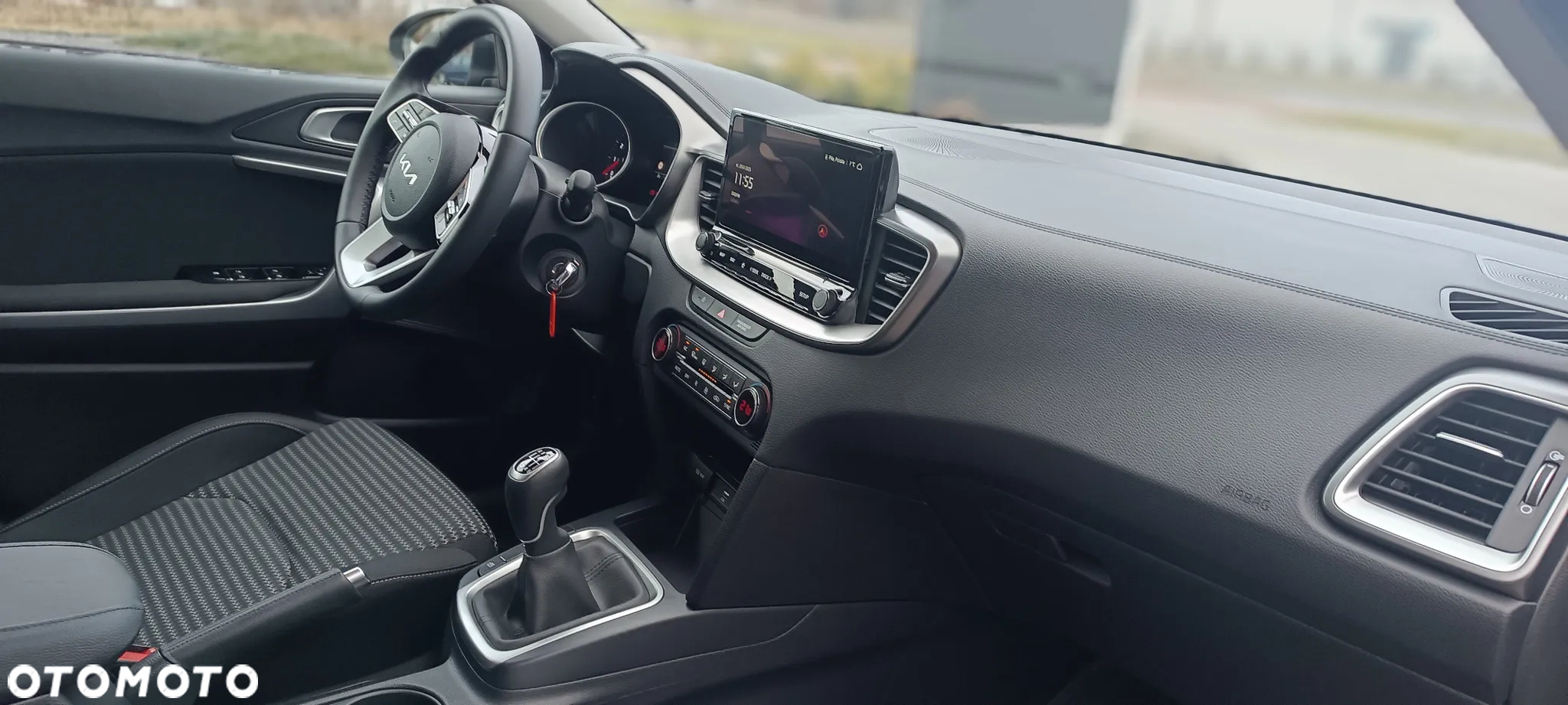Kia Ceed 1.5 T-GDI M - 8