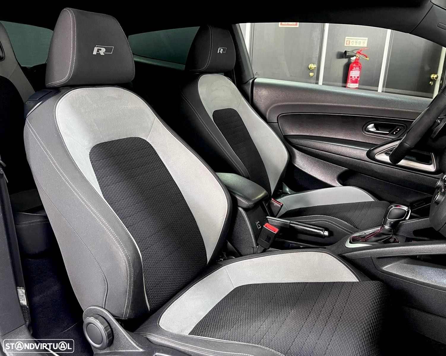 VW Scirocco 2.0 TDI Sport DSG - 9