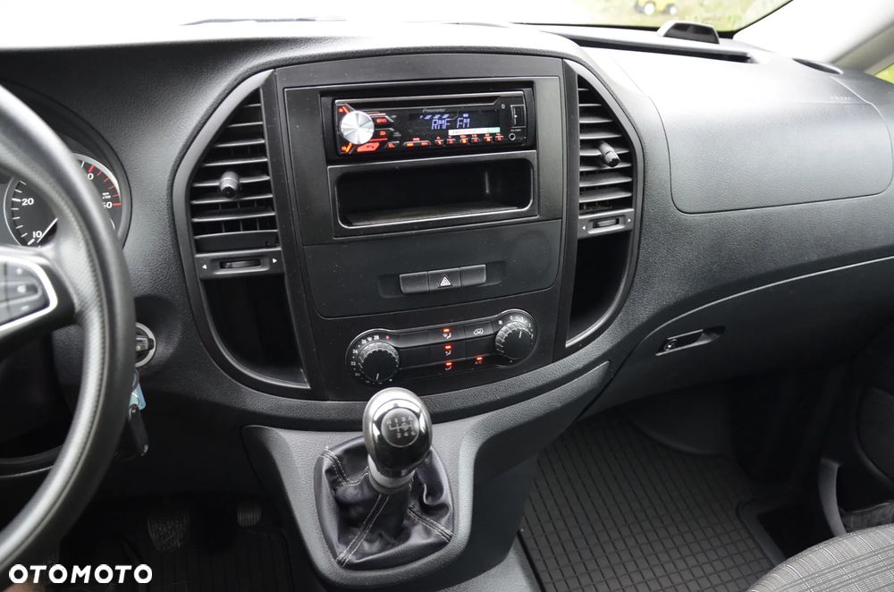 Mercedes-Benz Vito - 20