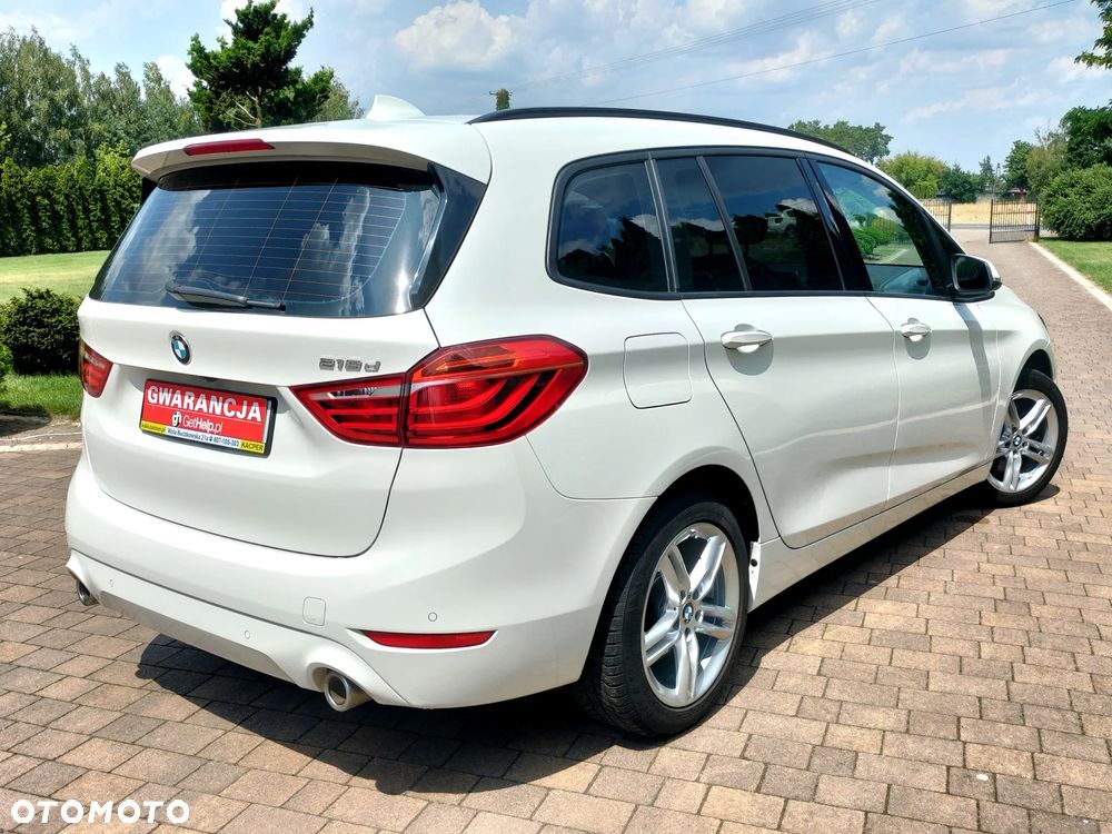 BMW Seria 2 218d Sport Line - 11