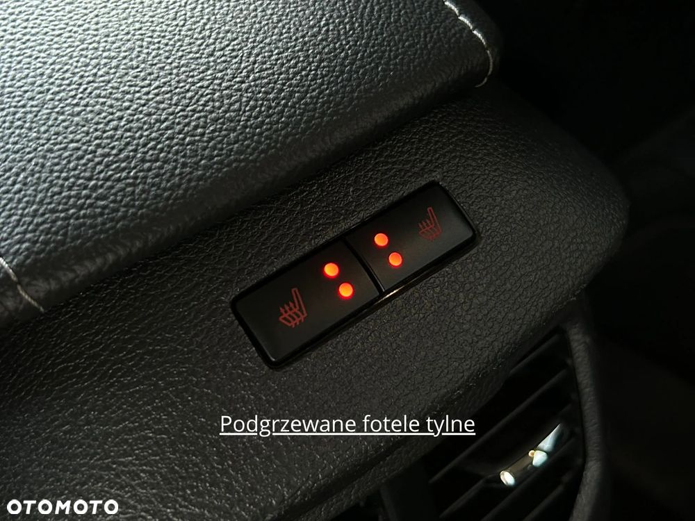 Ford Mondeo 2.0 EcoBlue Titanium - 19