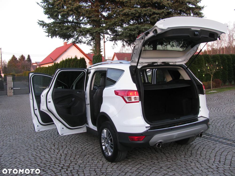 Ford Kuga 2.0 TDCi 2x4 SYNC - 13