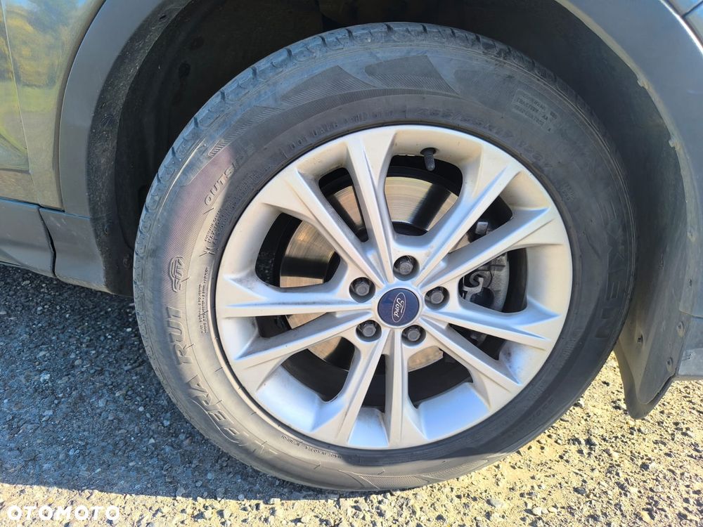 Ford Escape - 8
