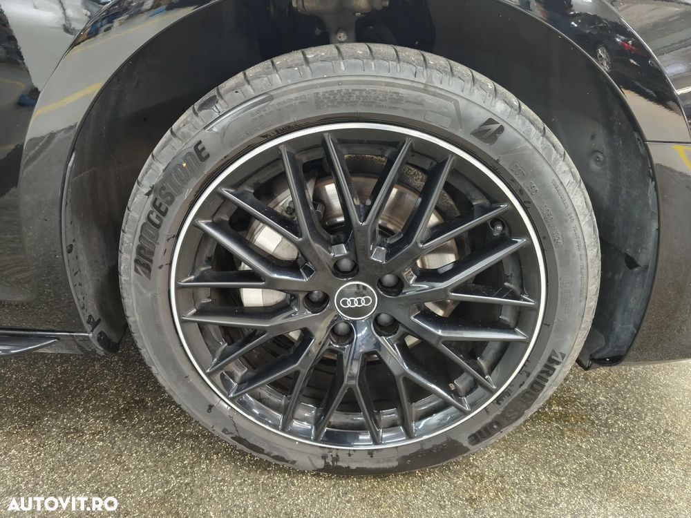 Audi A4 Avant 2.0 40 TDI quattro S tronic MHEV Advanced - 17