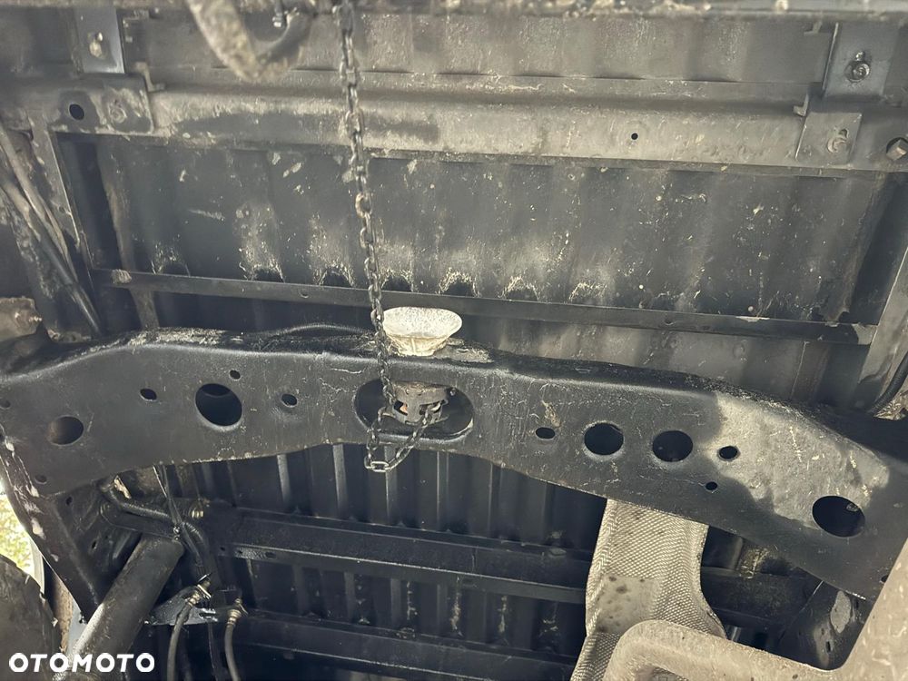 Toyota Hilux 2.8 D-4D Double Cab Invincible 4x4 - 12