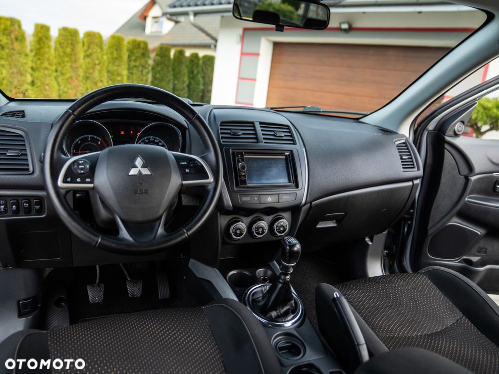 Mitsubishi ASX 1.8 DI-D 2WD Inform - 26