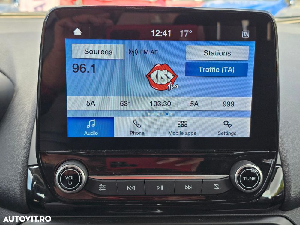 Ford EcoSport - 16