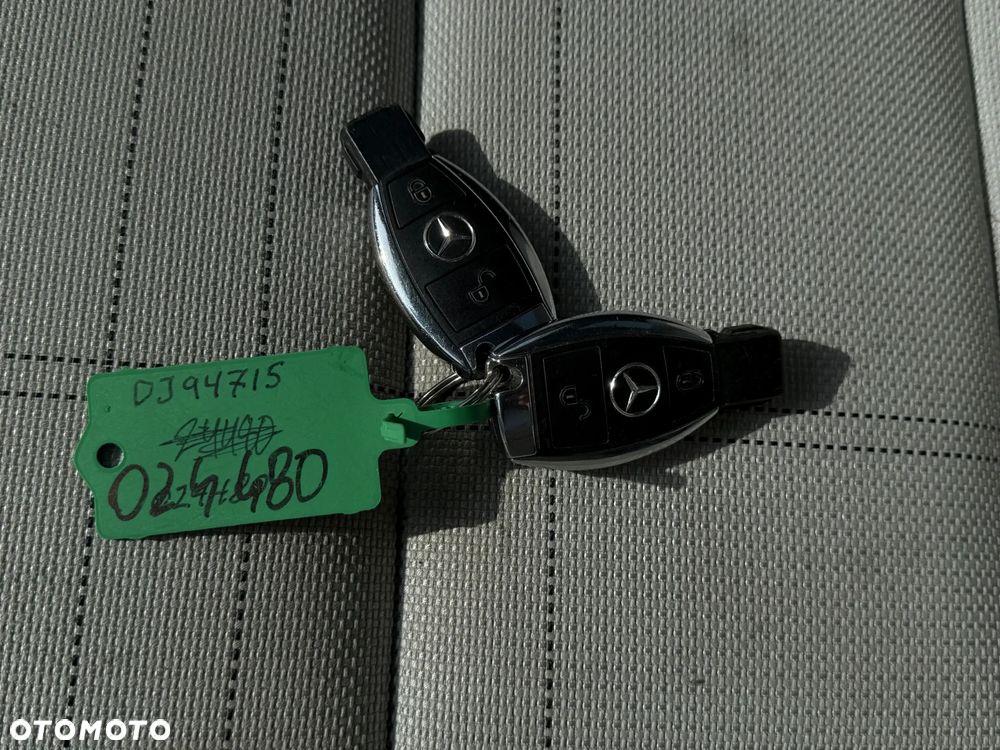 Mercedes-Benz Klasa A 180 d BlueEFFICIENCY Edition Style - 19