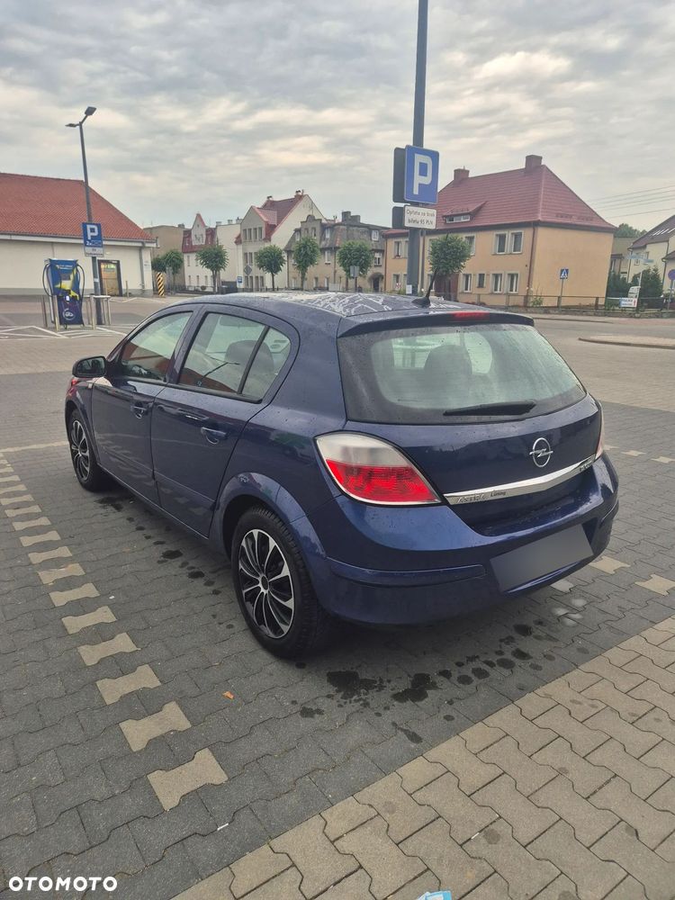 Opel Astra 1.9 CDTI DPF - 7