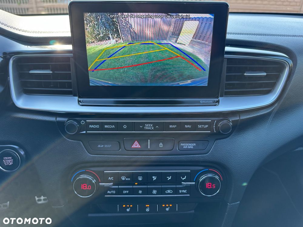Kia ProCeed 1.4 T-GDI OPF GT LINE - 23