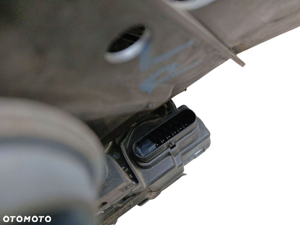 ZAMEK DRZWI PRAWY TYŁ VOLVO V40 II (2012-2016) 31391831 6 PIN EUROPA - 2