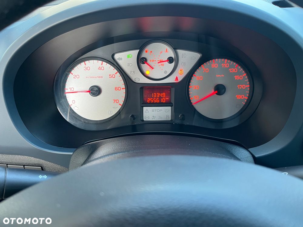 Peugeot Partner - 12