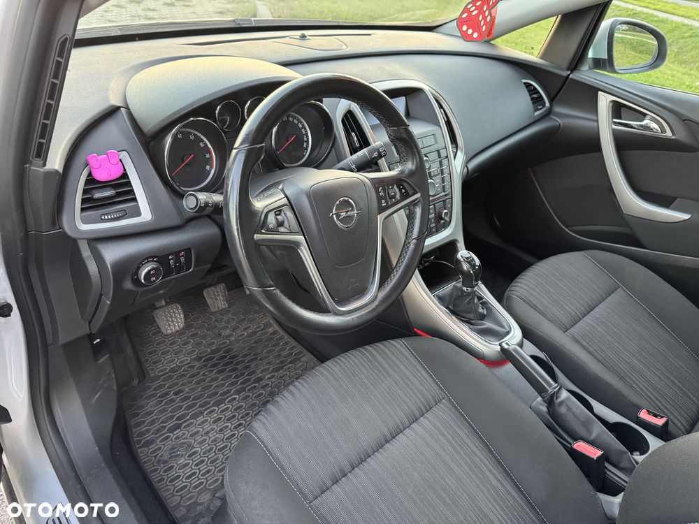 Opel Astra - 8