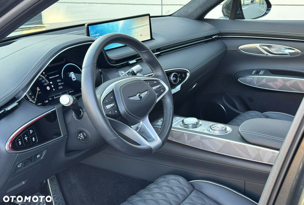 Genesis GV70 - 16