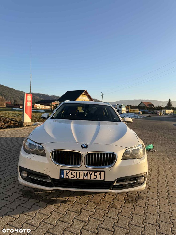 BMW Seria 5 520d xDrive - 2