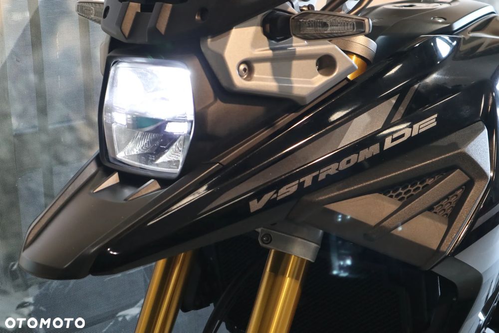Suzuki V-STROM - 4