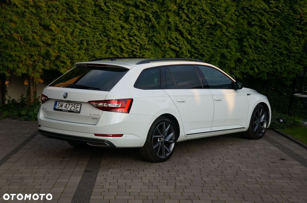 Skoda Superb 2.0 TDI 4x4 DSG SportLine - 14
