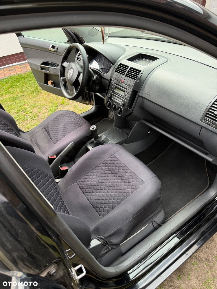 Volkswagen Polo - 10