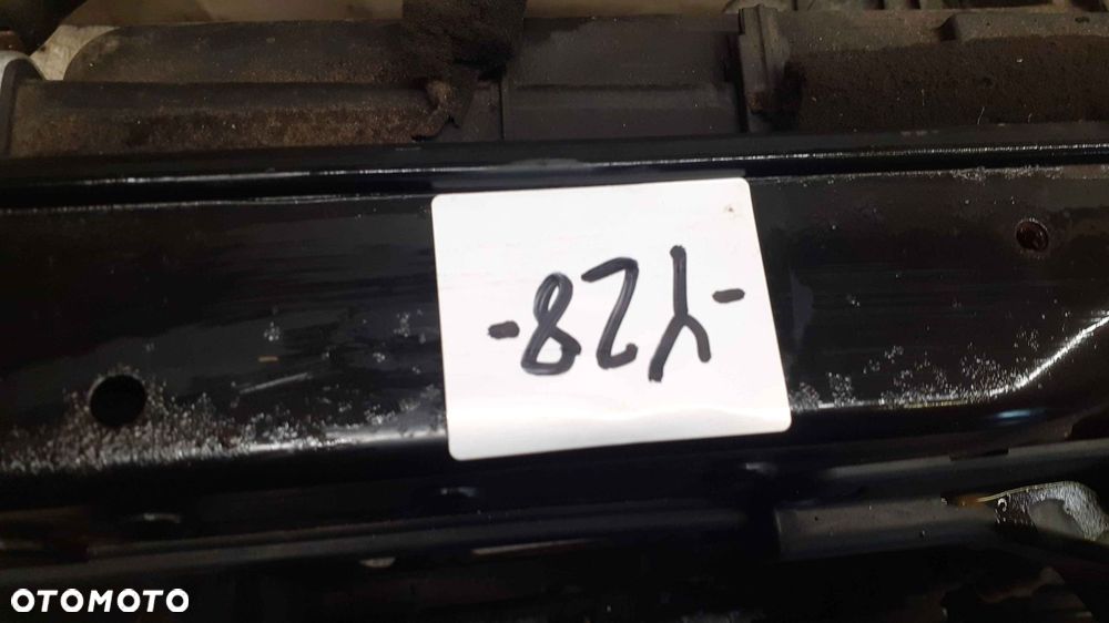 ) PAS PRZEDNI HYUNDAI I30 1.6 2.0 BENZYNA WZMOCNIENIE PRZÓD CZOŁOWE BELKA - 2