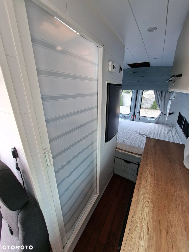 Ford Transit - 13