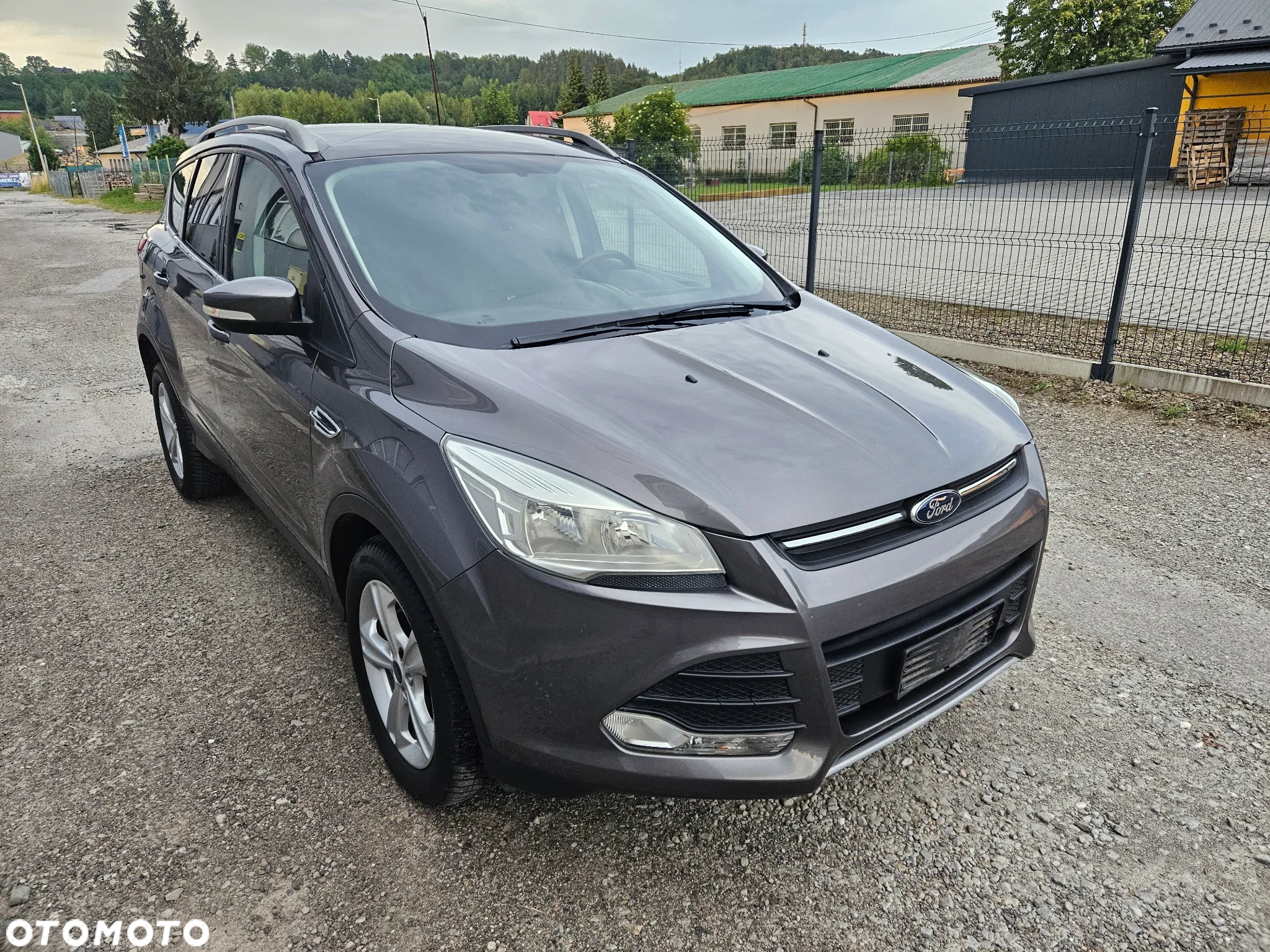 Ford Kuga - 11