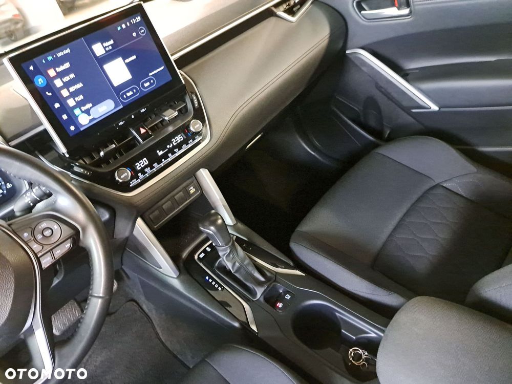 Toyota Corolla Cross 2.0 Hybrid Comfort - 28