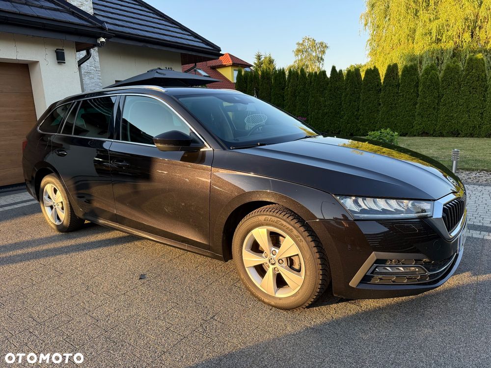 Skoda Octavia 2.0 TDI Elegance DSG - 8