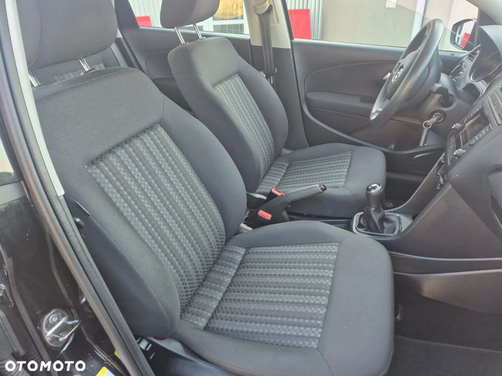 Volkswagen Polo - 21