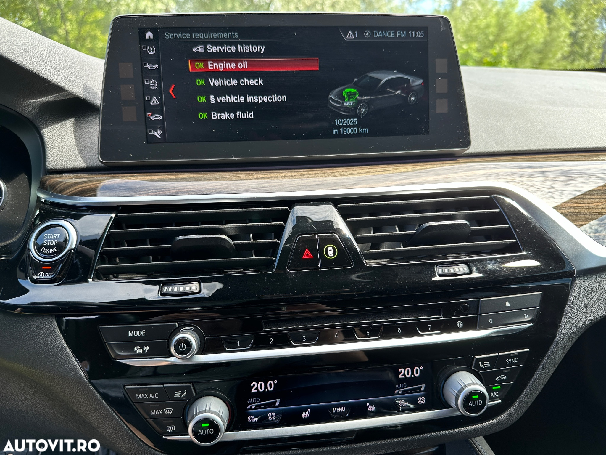 BMW Seria 5 525d Aut. - 27