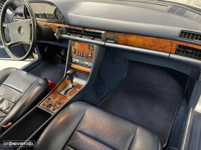 Mercedes-Benz 380 - 16