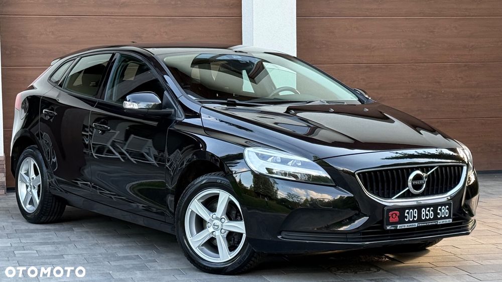 Volvo V40 D2 - 9