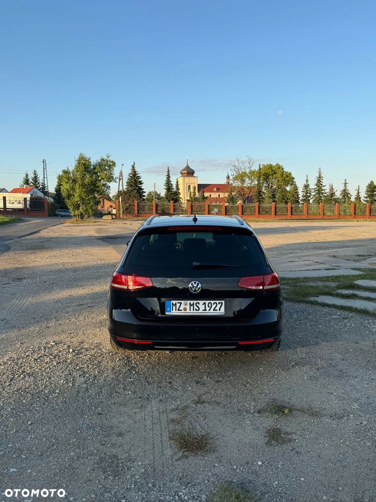 Volkswagen Passat 2.0 TDI BMT Comfortline - 12