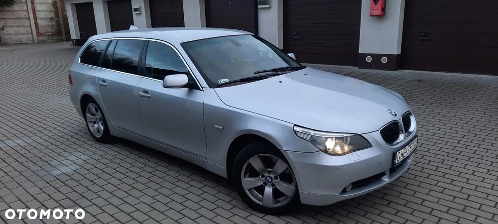 BMW Seria 5 530xd Touring - 2