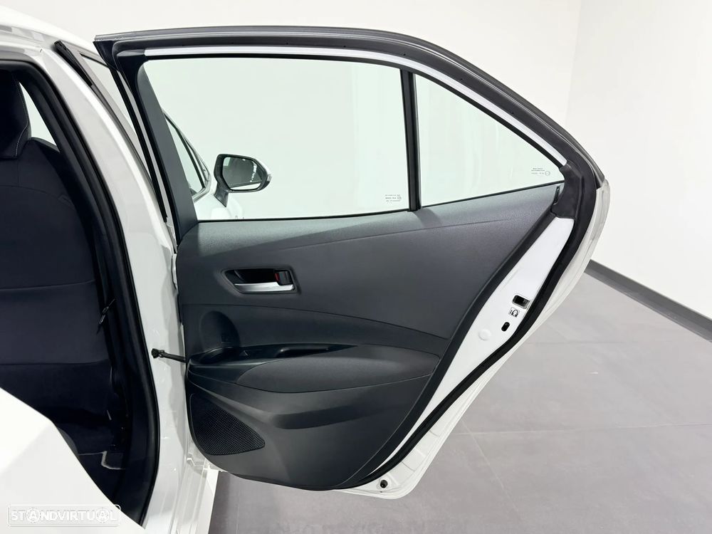 Toyota Corolla 1.8 Hybrid Comfort - 45