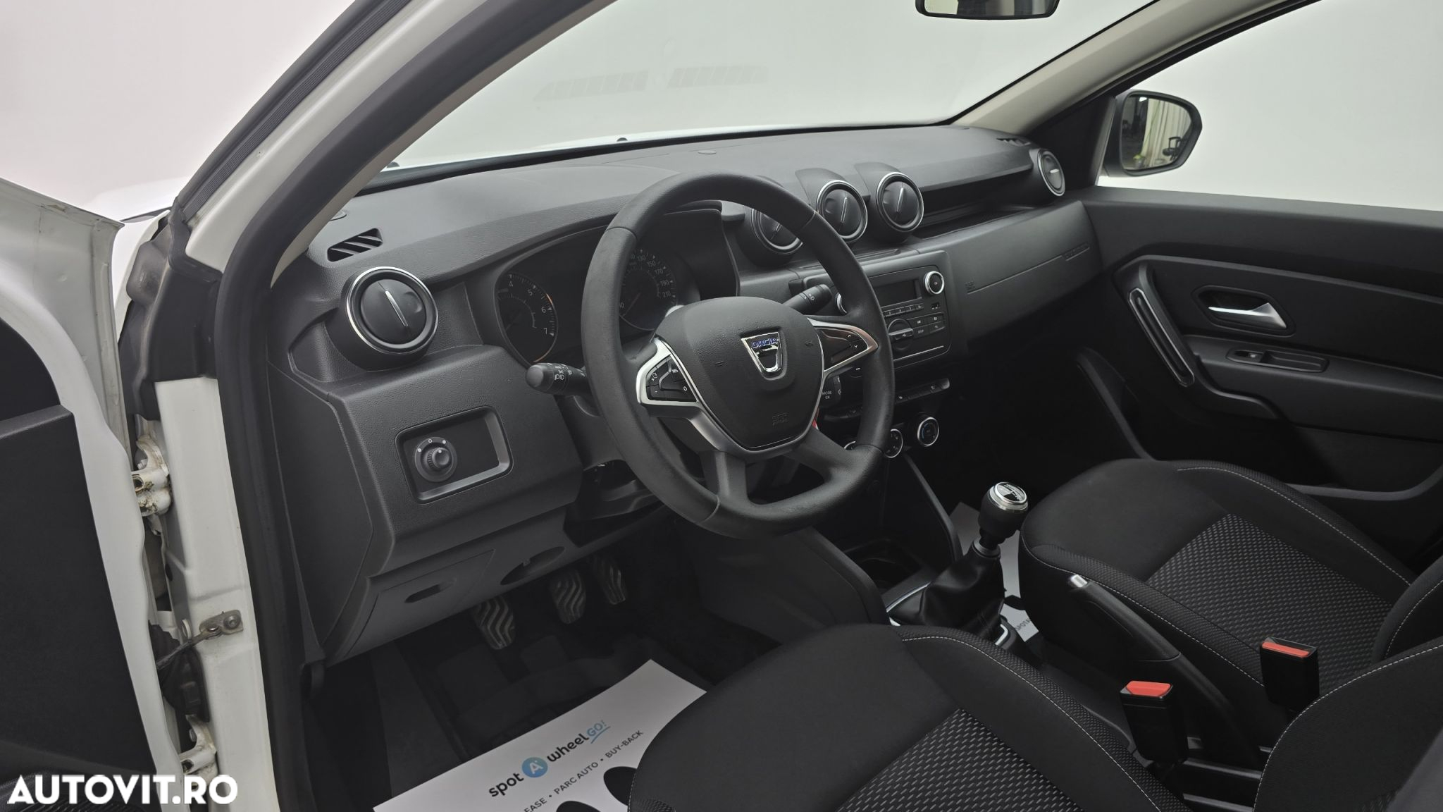 Dacia Duster 1.5 Blue dCi 4WD Comfort - 13