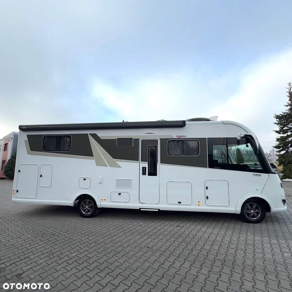 Frankia I8400 QD Platin - 14