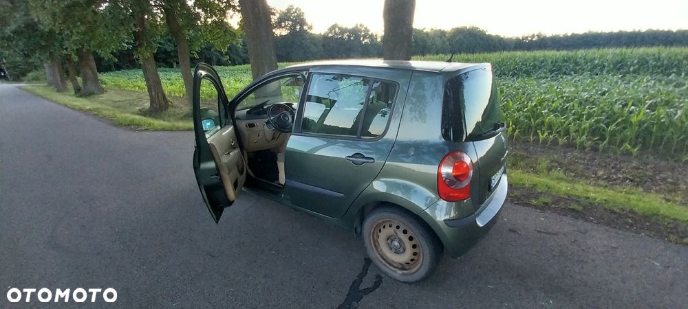 Renault Modus - 1