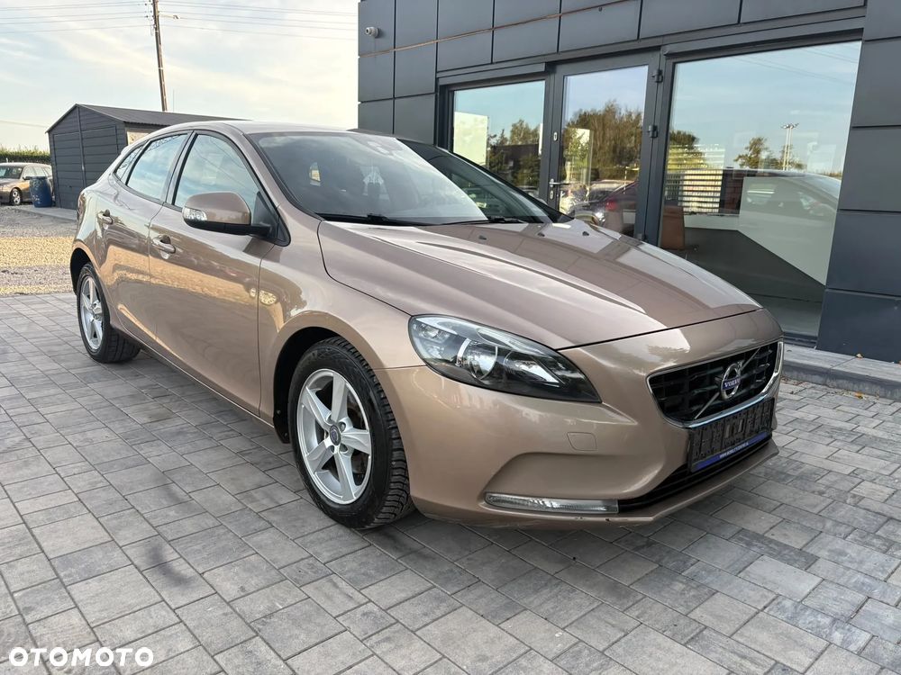 Volvo V40 D2 - 1