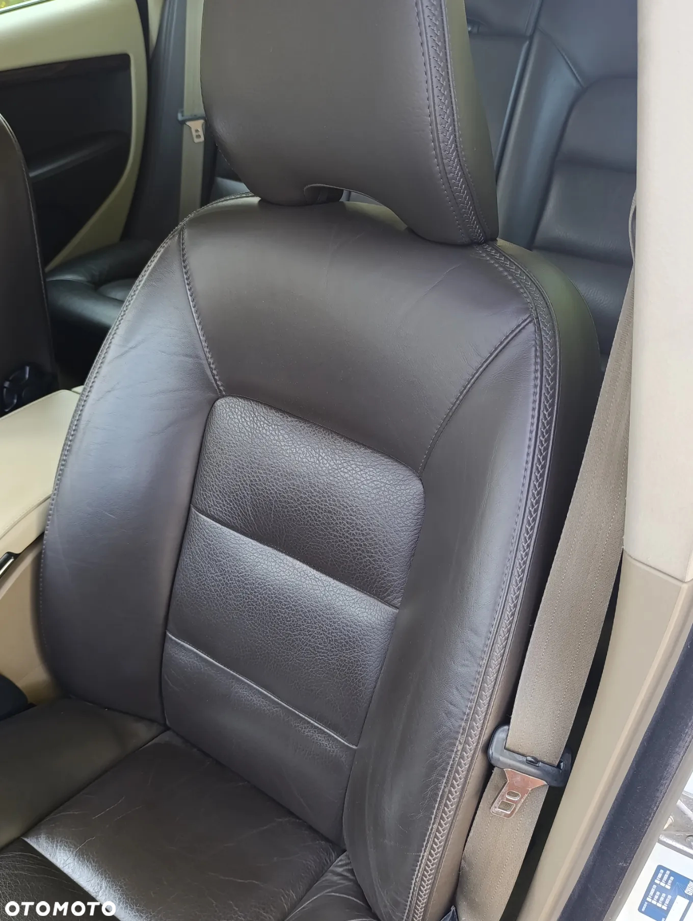 Volvo XC 70 T6 AWD Dynamic Momentum - 13