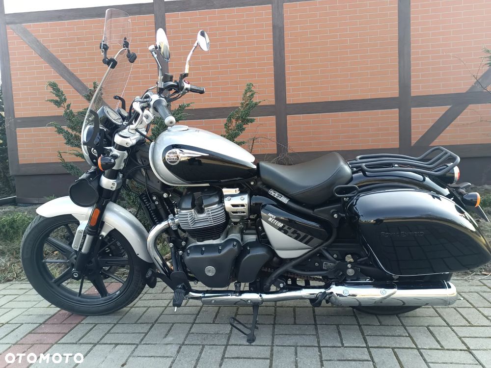 Royal Enfield Super Meteor - 1