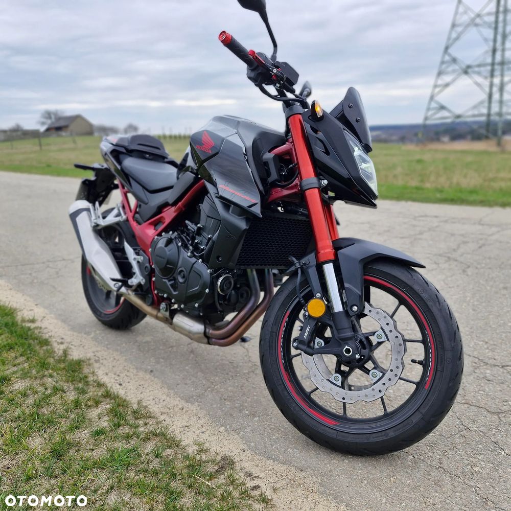 Honda Hornet - 4
