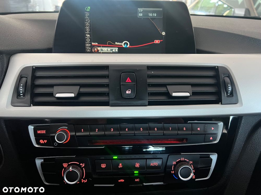 BMW Seria 3 316d Edition Luxury Line Purity - 35