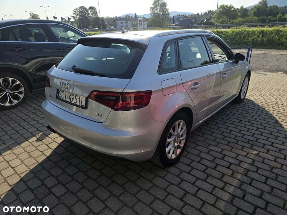 Audi A3 Sportback 1.4 TFSI Attraction - 6