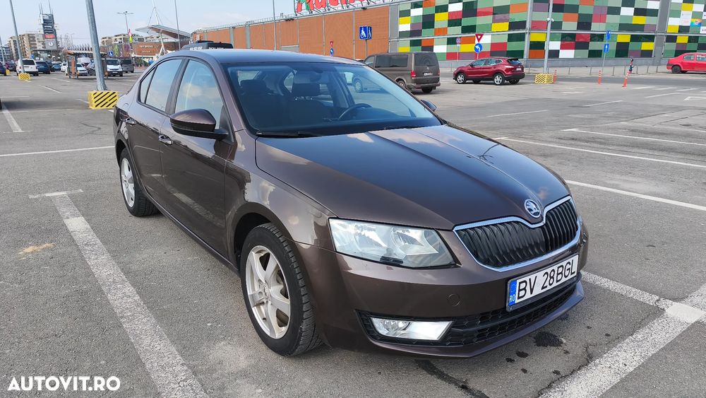 Skoda Octavia 1.0 TSI Active - 1