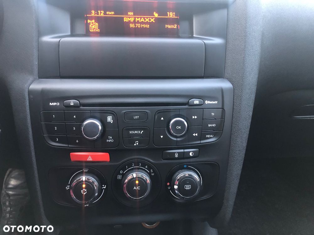 Citroën C4 PureTech 110 Live - 21