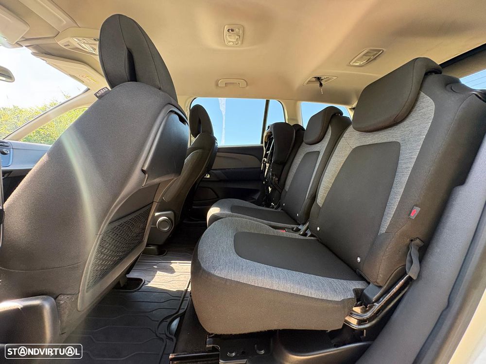 Citroën Grand C4 Spacetourer - 14