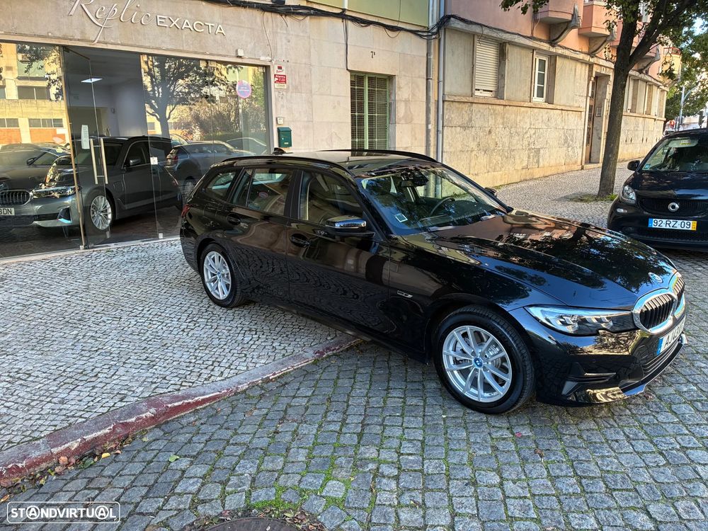 BMW 320 e Touring Corporate Edition Auto - 14