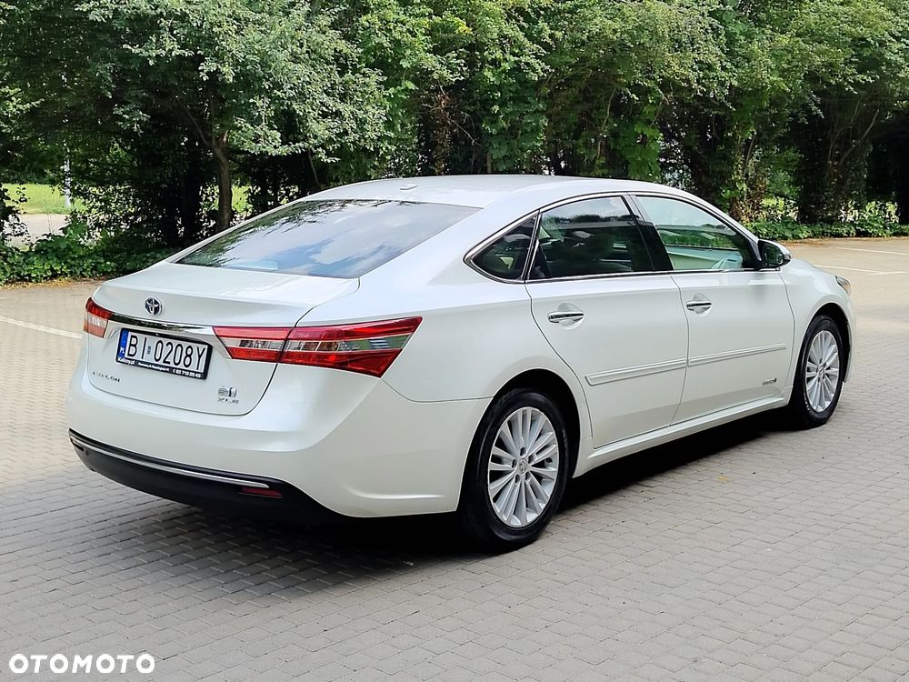 Toyota Avalon - 5